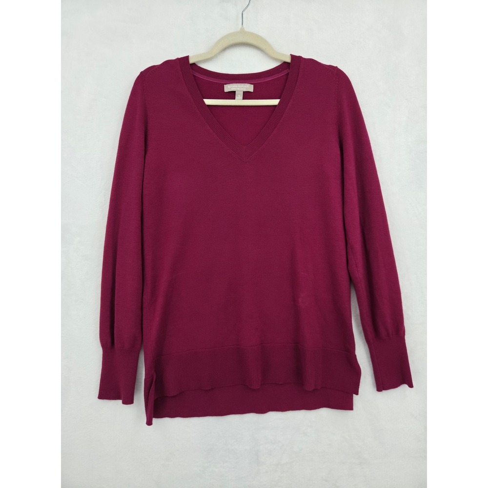 Banana Republic Fine Merino Wool V-Neck Sweater Burgundy Berry Small Preppy